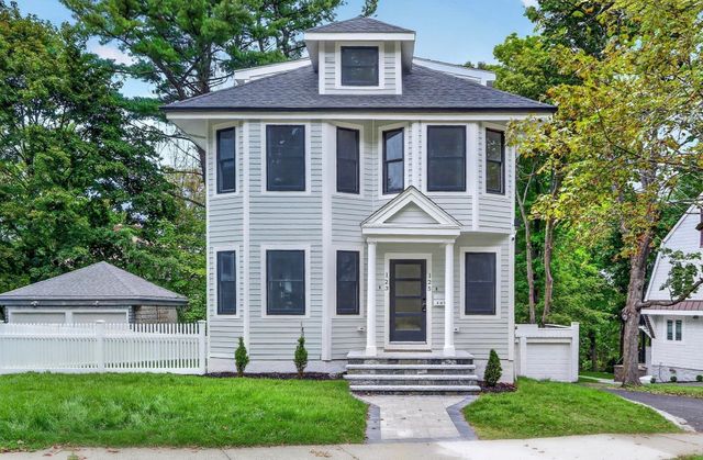 123 Mount Vernon Street 1, Newton, MA 02465