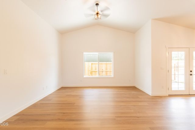 2716 Denton Trail, Grants Pass, OR 97527