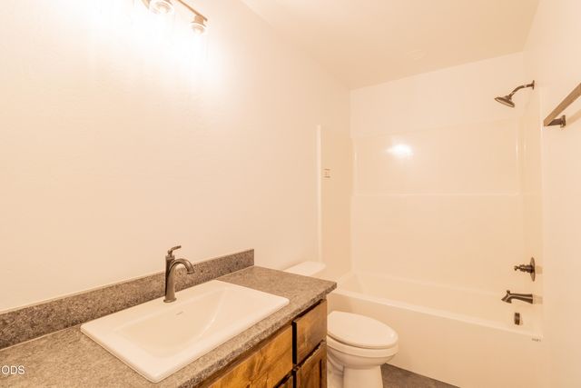 2716 Denton Trail, Grants Pass, OR 97527