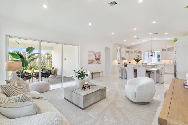 6783 SE Lost Pine Drive 61, Stuart, FL 34997