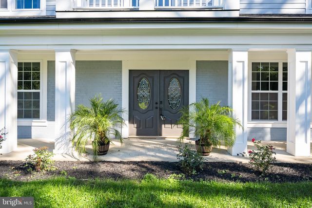 6709 S BENSON DR, Alexandria, VA 22306