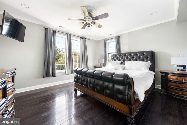 6709 S BENSON DR, Alexandria, VA 22306