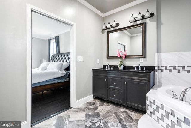 6709 S BENSON DR, Alexandria, VA 22306