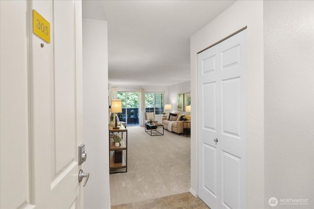 15433 Country Club Drive #F305, Mill Creek, WA 98012