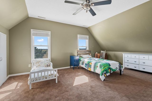 1642 S Hill Avenue, Ogilvie, MN 56358