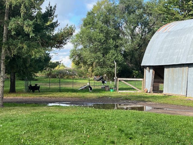 1642 S Hill Avenue, Ogilvie, MN 56358