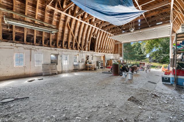 1642 S Hill Avenue, Ogilvie, MN 56358