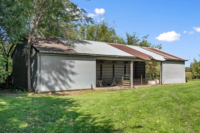 1642 S Hill Avenue, Ogilvie, MN 56358