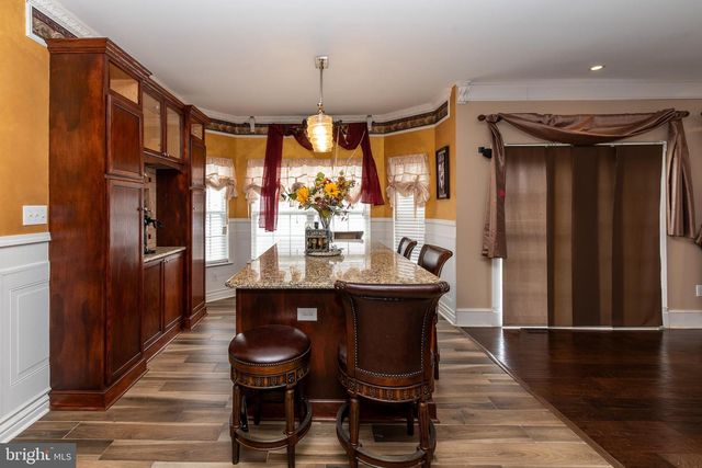 102 LAUREN CT, Landisville, NJ 08326