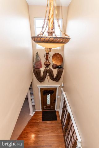 102 LAUREN CT, Landisville, NJ 08326