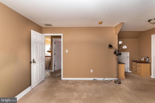 102 LAUREN CT, Landisville, NJ 08326