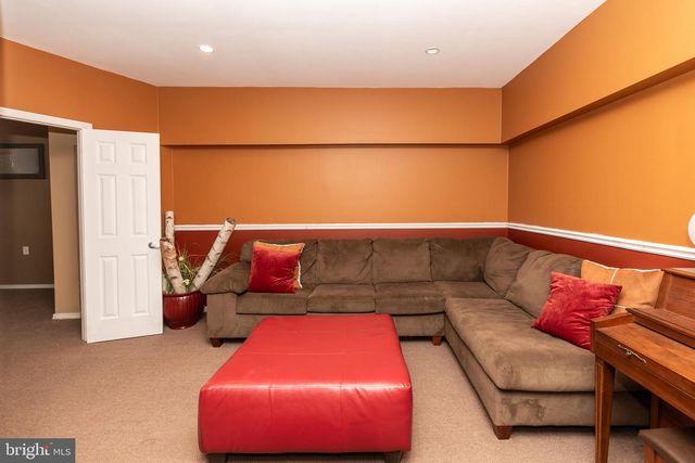 102 LAUREN CT, Landisville, NJ 08326