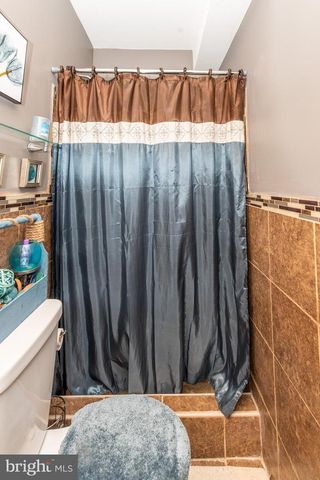 102 LAUREN CT, Landisville, NJ 08326