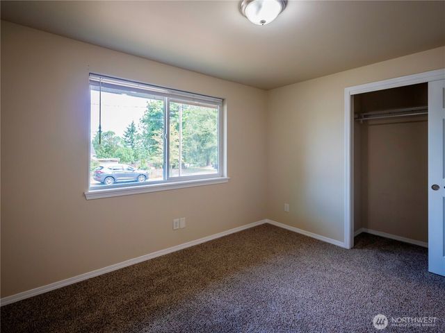 1433 E DEARBORN Avenue, Shelton, WA 98584