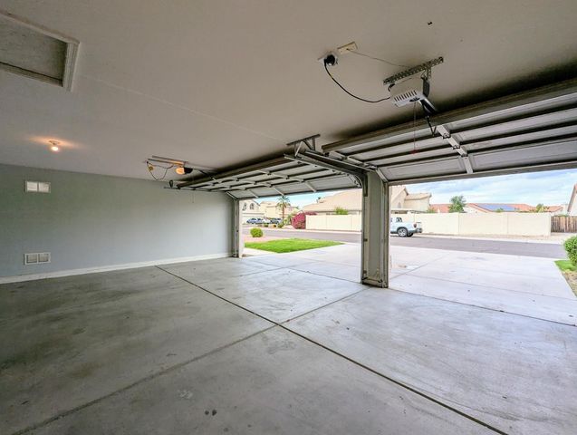 12417 W Encanto Boulevard, Avondale, AZ 85392