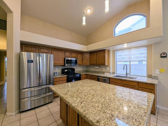 12417 W Encanto Boulevard, Avondale, AZ 85392