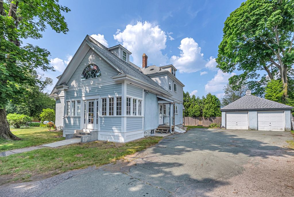 6 Manson Rd 2, Needham, MA 02494