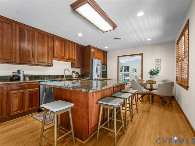 8704 River Rd, Henrico, VA 23229