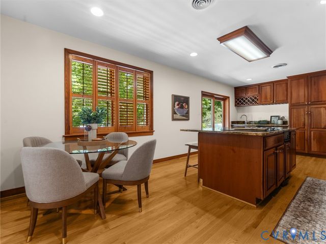 8704 River Rd, Henrico, VA 23229