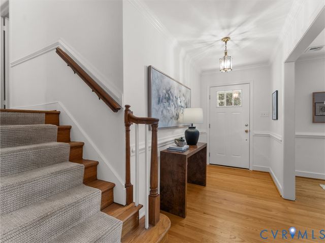 8704 River Rd, Henrico, VA 23229