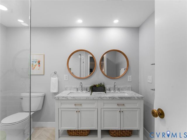 8704 River Rd, Henrico, VA 23229