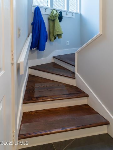 5 Gum Tree Rd Apt A2, Hilton Head Island, SC 29926