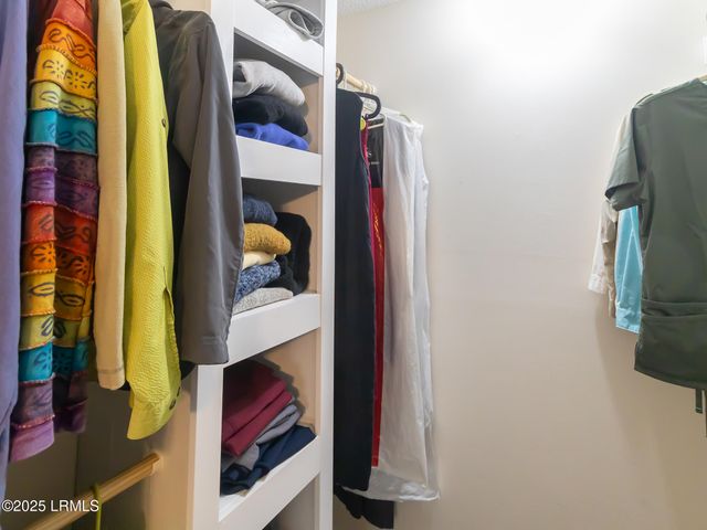 5 Gum Tree Rd Apt A2, Hilton Head Island, SC 29926