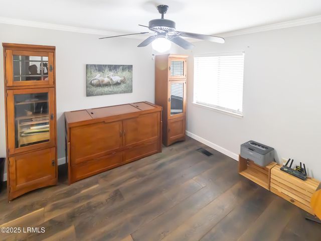 5 Gum Tree Rd Apt A2, Hilton Head Island, SC 29926