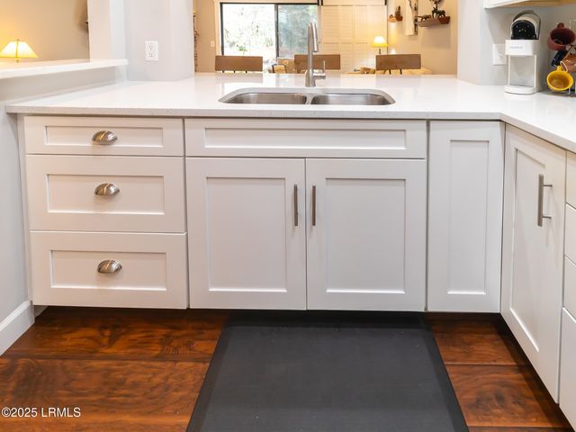 5 Gum Tree Rd Apt A2, Hilton Head Island, SC 29926