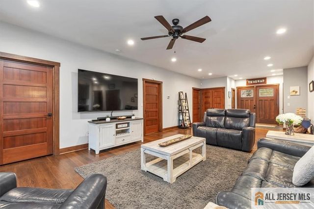 235 Longview Union Grove Road, Far Hills, NJ 07931
