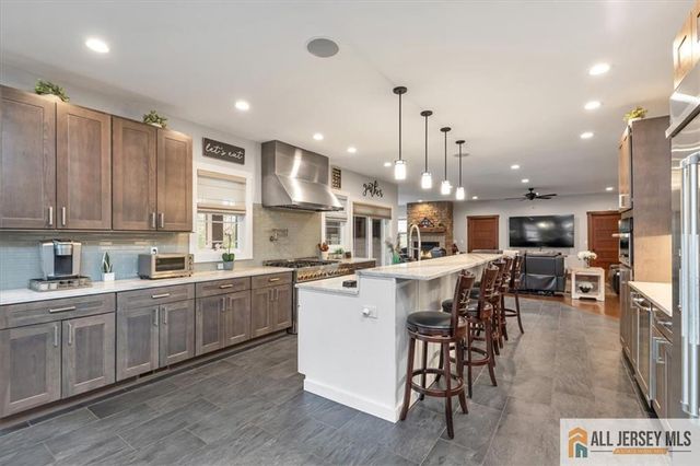 235 Longview Union Grove Road, Far Hills, NJ 07931
