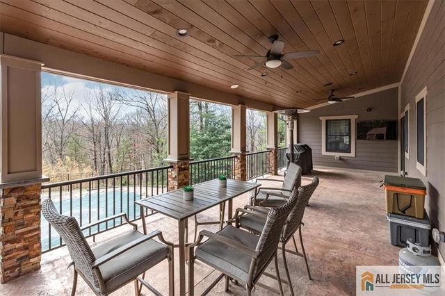 235 Longview Union Grove Road, Far Hills, NJ 07931