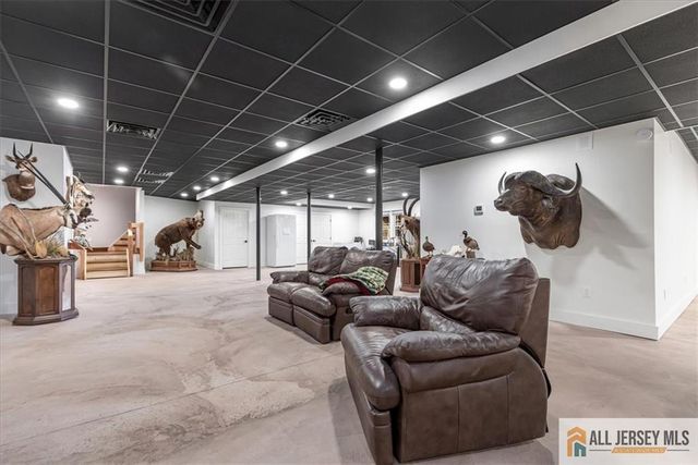 235 Longview Union Grove Road, Far Hills, NJ 07931