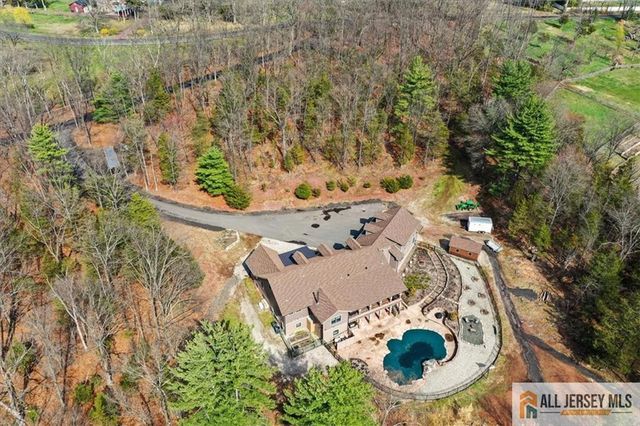 235 Longview Union Grove Road, Far Hills, NJ 07931