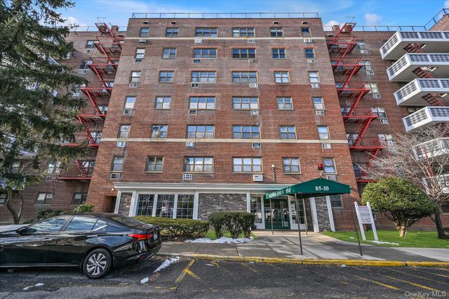 85-10 151st Avenue 5E, Howard Beach, NY 11414