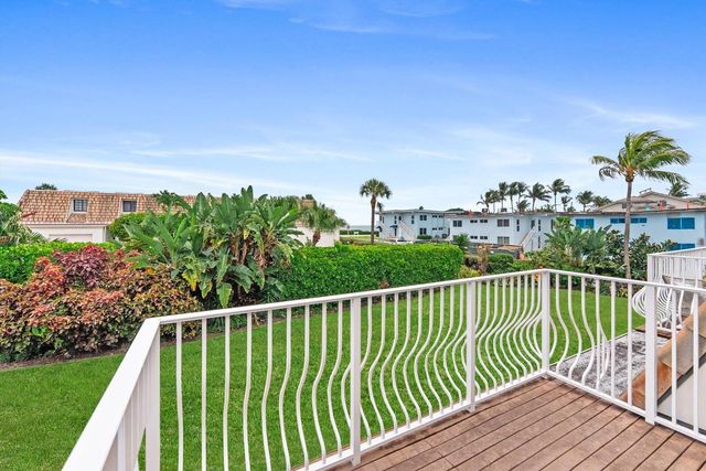 5720 Old Ocean Boulevard 4w, Ocean Ridge, FL 33435