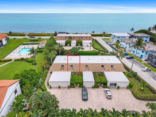 5720 Old Ocean Boulevard 4w, Ocean Ridge, FL 33435