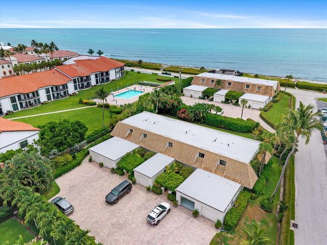 5720 Old Ocean Boulevard 4w, Ocean Ridge, FL 33435