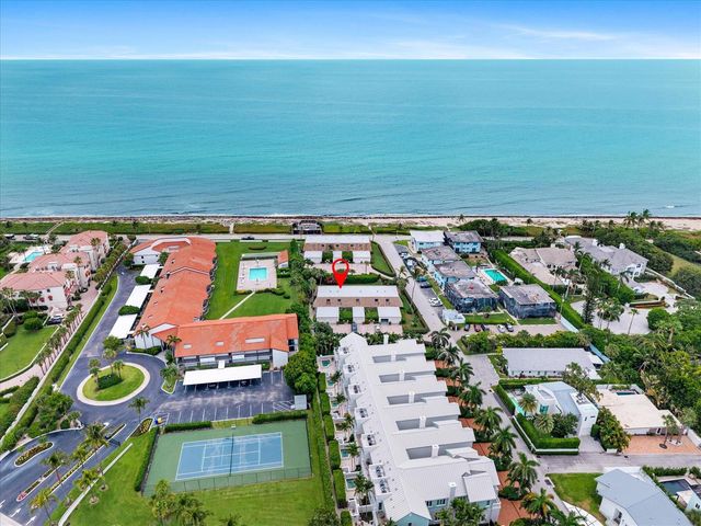 5720 Old Ocean Boulevard 4w, Ocean Ridge, FL 33435