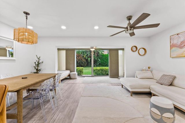 5720 Old Ocean Boulevard 4w, Ocean Ridge, FL 33435