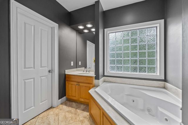 45 Highland Shoals Court, Hartwell, GA 30643