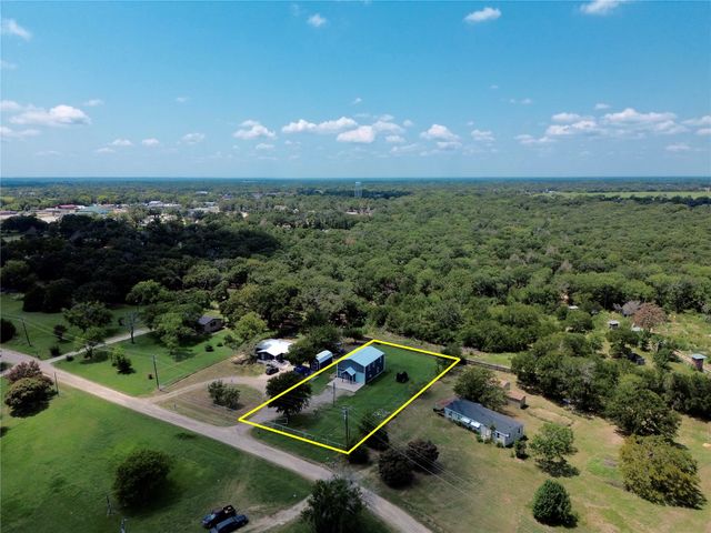 608 Mason Drive, Seven Points, TX 75143