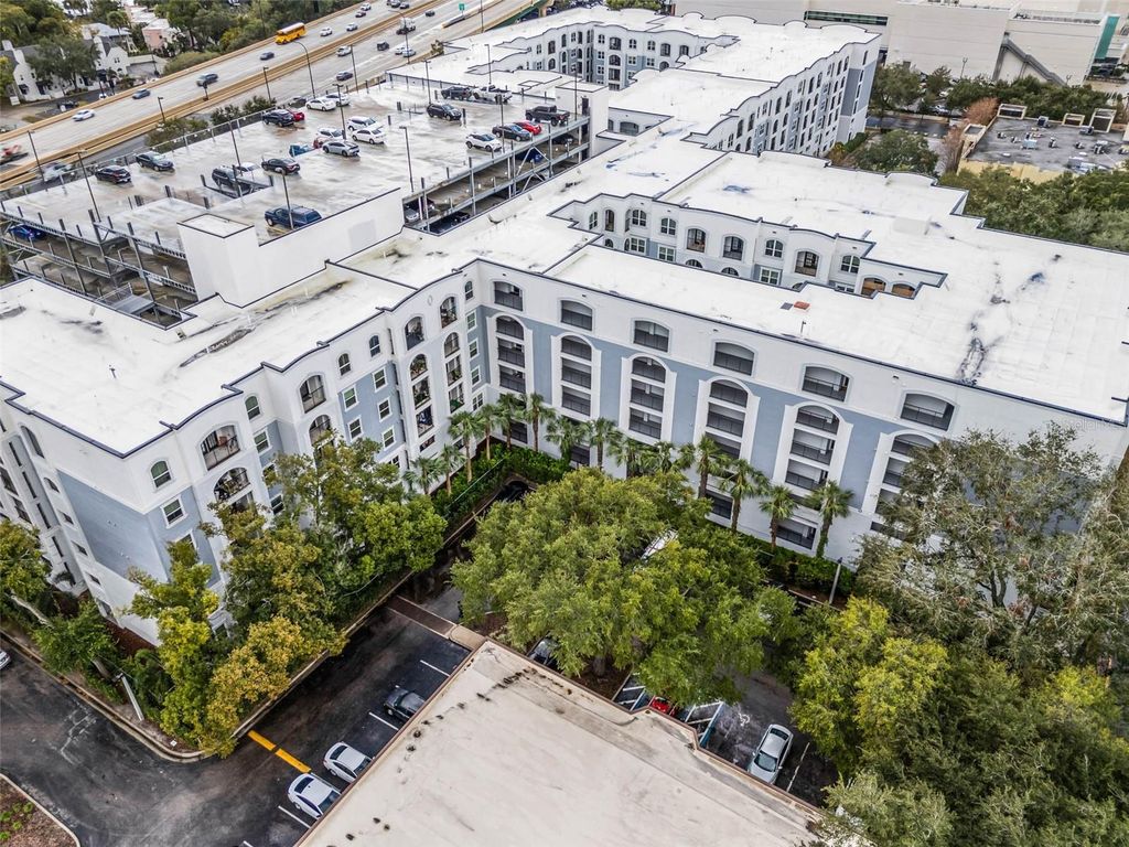 Image 36 of property listing at 202 E SOUTH STREET 4049, Orlando, FL 32801