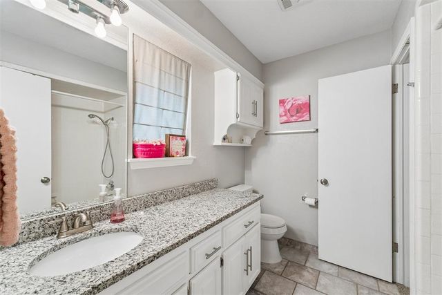 3822 Marked Tree Drive, Edmond, OK 73013