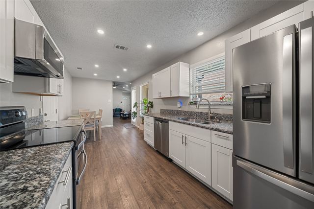2313 Markland Street, Irving, TX 75060