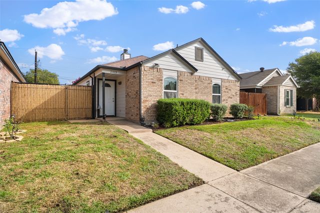 2313 Markland Street, Irving, TX 75060