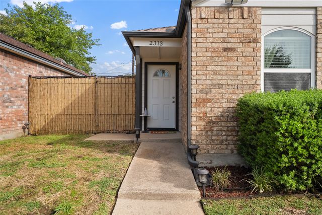 2313 Markland Street, Irving, TX 75060