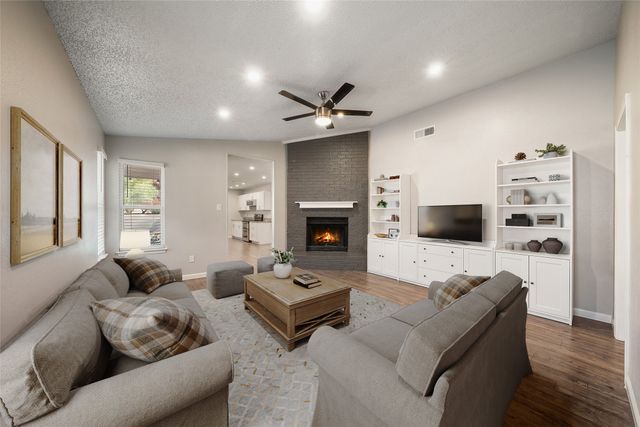 2313 Markland Street, Irving, TX 75060
