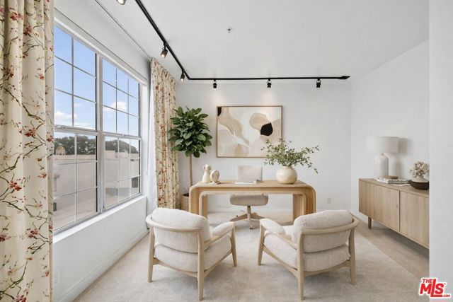 930 N Doheny Drive 317, West Hollywood, CA 90069