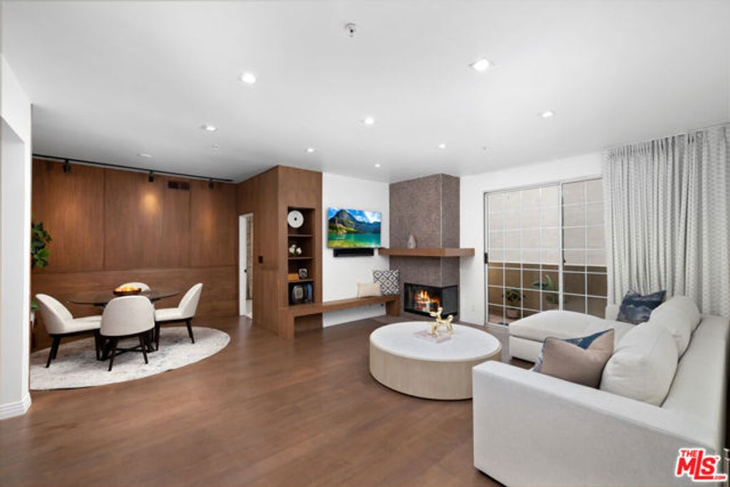 930 N Doheny Drive 317, West Hollywood, CA 90069